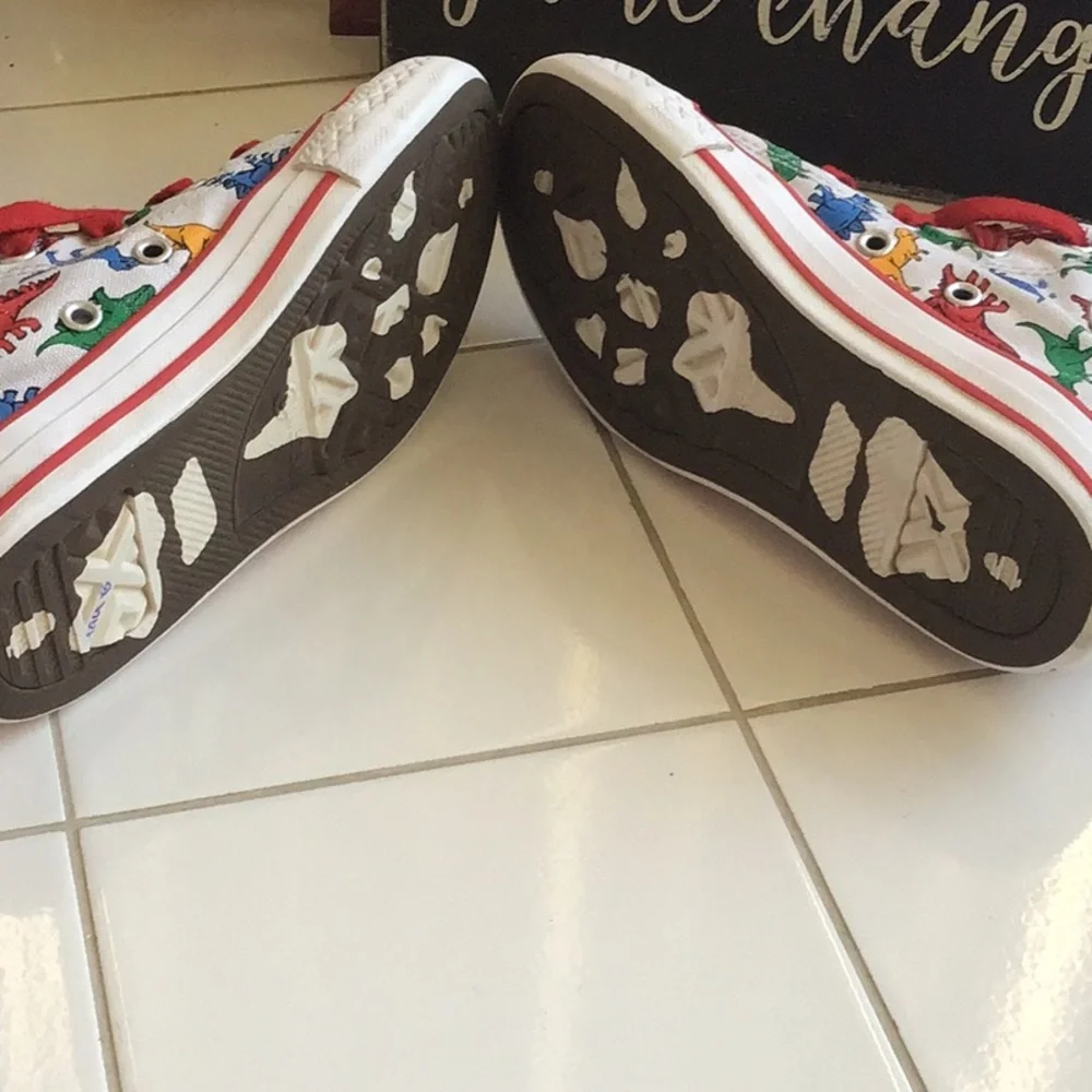 ‘Converse’ Dinoverse Lace-Up Jr Sneakers